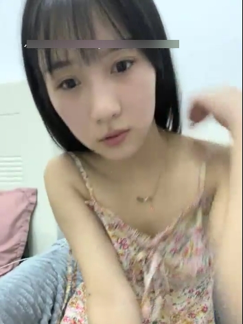 快手网红<杨葱葱>声银嗲嗲的萌妹子