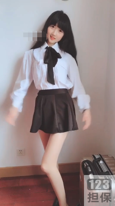 快手63W粉丝网红（番茄妹妹/小番茄）127部大合集