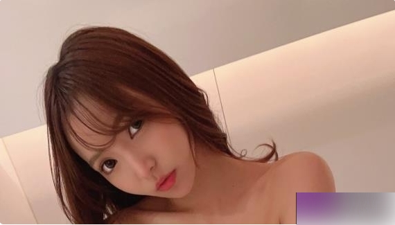 蜜桃传媒女神（陈圆圆）长相甜美，出演诱人性感少妻【2.27+GB】