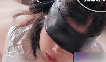 娜娜的JVID作品：胶带束缚