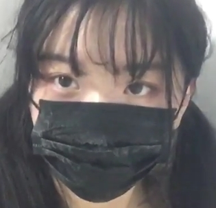 搬运双马尾大罩杯妹子各种道具放飞自我27V+1G百度盘