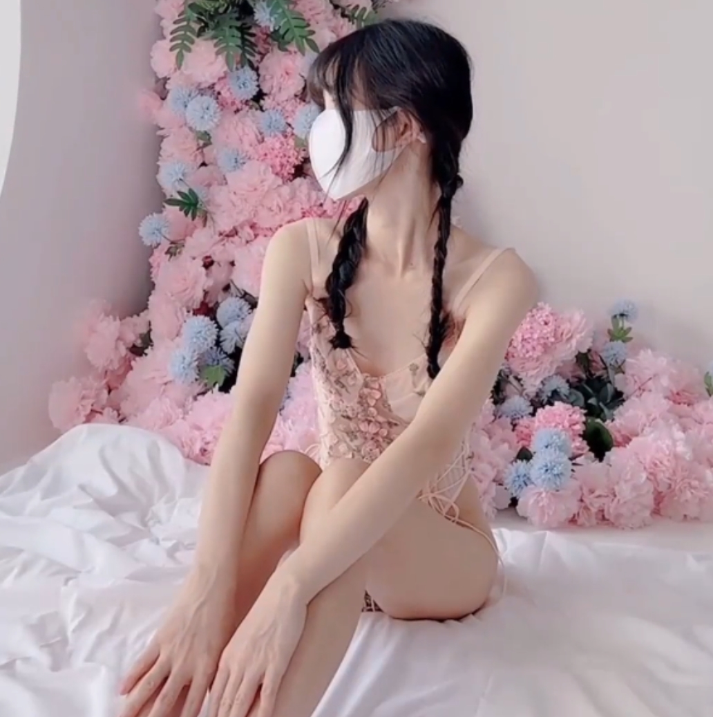 粉色情人四人游1V1.16G百度云