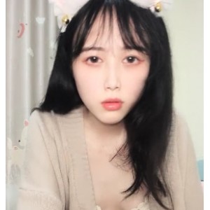 清纯系嫩妹小小卡哇伊兔耳朵内裤