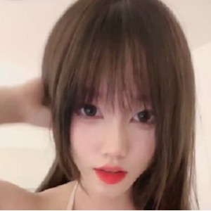 黑框眼镜,双马尾,白嫩漂亮馒头,身材超好,特写,揉搓,粉嫩某处,1V,670MB,百度盘黑框眼镜双马尾白嫩漂亮馒头身材超好特写视频分享