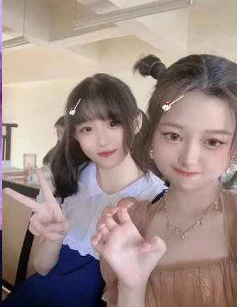 爆火热点！东碧桂园职业技术学院小姐姐自拍视频曝光！三人游消费利息同学！（视频大小/数量：三人游）