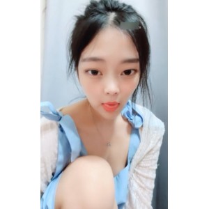 校园美食探店：31v28g夹心糖饼