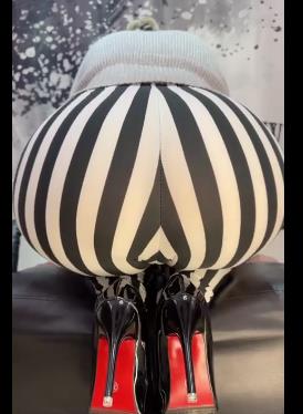 宇轩教育视频大揭秘：4K画质，1V3-21分大战，三D异物，颜值惊艳