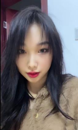 丝足女王-小X大王合集，高清无水印视频，长短皆有