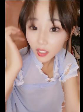 小洛宝精选自拍43分钟视频，已婚姐姐身材颜值爆表