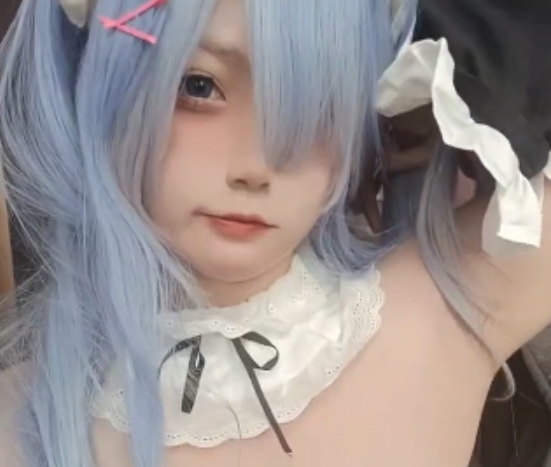 可爱女孩宿野suye定制露脸14部视频集合