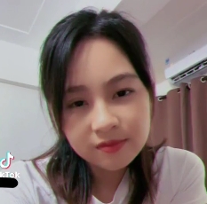 网红小姐姐自拍视频泄密，精选33位新视图展示百度盘