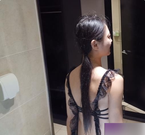 扬州小博的精选反差女友作品