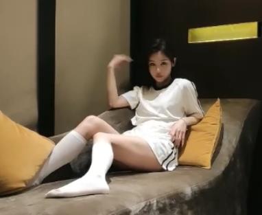 精选女资源：作者自拍，时长54分钟，大家邂逅最爱身材，老顾客