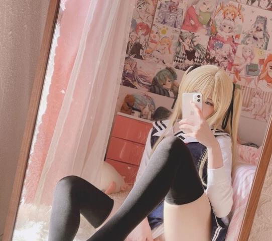 浮力姬呆呆：新晋宅男女神，16个视频1.45G，百变稚嫩动漫人物，有尺度自娱自乐