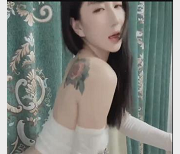 花椒主播定服装务：大度1v1直播