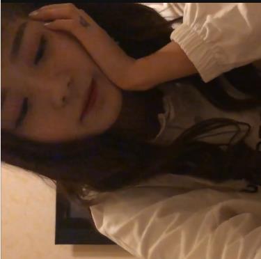 仙女杨清柠自拍视频集锦：颜值可爱，对话精彩，跳舞漂亮