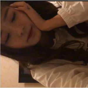 仙女杨清柠自拍视频集锦：颜值可爱，对话精彩，跳舞漂亮