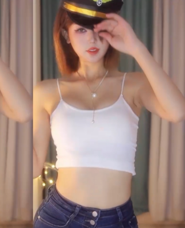 独家网易cc胡椒4月热舞小合集，20v+1.8g，百度盘链接30天有效