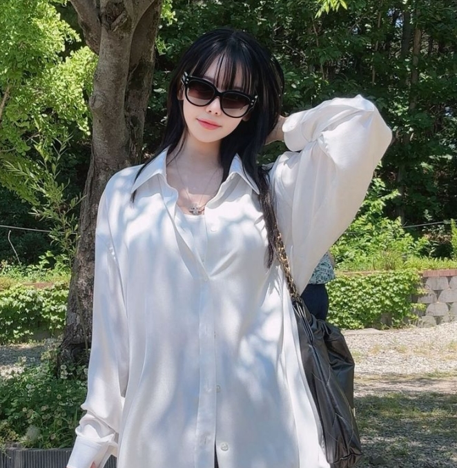 韩国网红ki_yunjin作品私拍16.6g高清大片，百度ED2K收藏166次