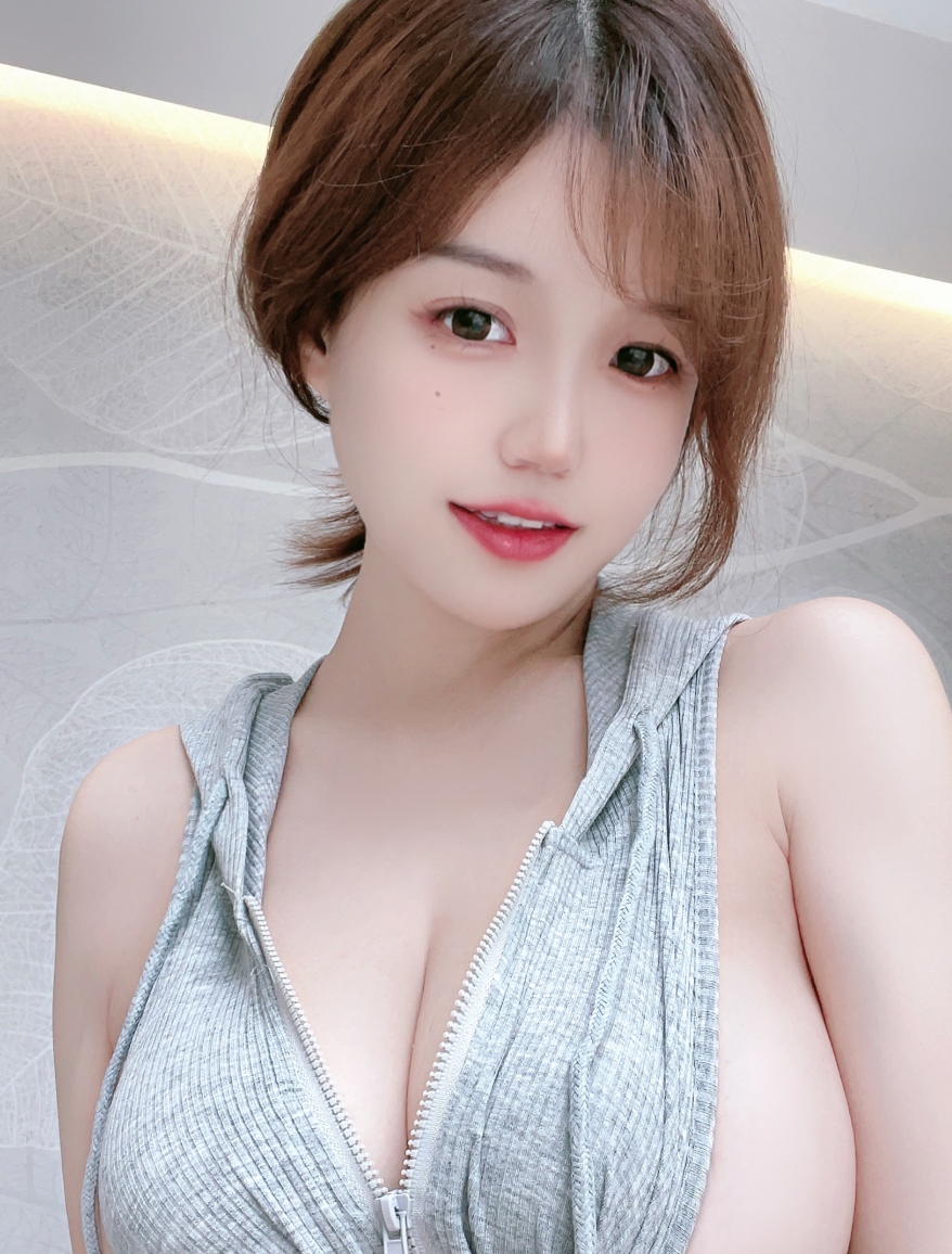 自行打包：个人收集精品杂图，2500张美图打包，支持手动保存，重复和水印请慎重考虑