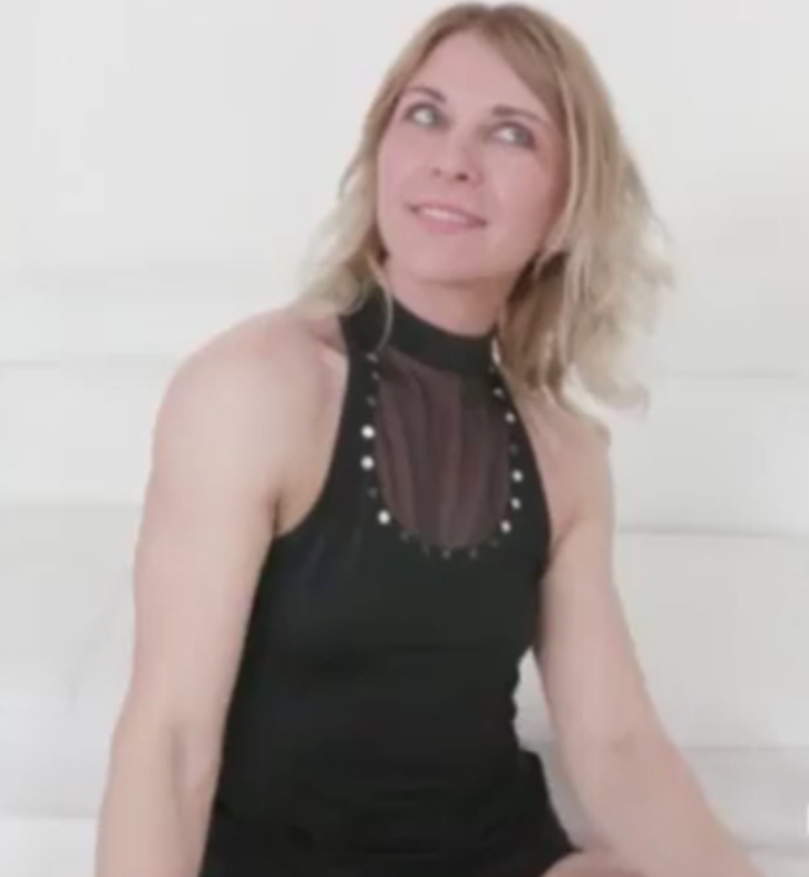 说，这款视频绝对是一次别开生面的体验，让人大开眼界。如果你也想感受一下这种感觉和乐趣，赶紧点击观看吧！