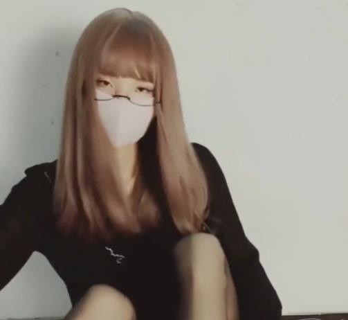 TSjinwanxuan1999推娘合集：伪娘P站作品，硅胶球、牛奶互动玩法新鲜出炉！[39V3.5G]