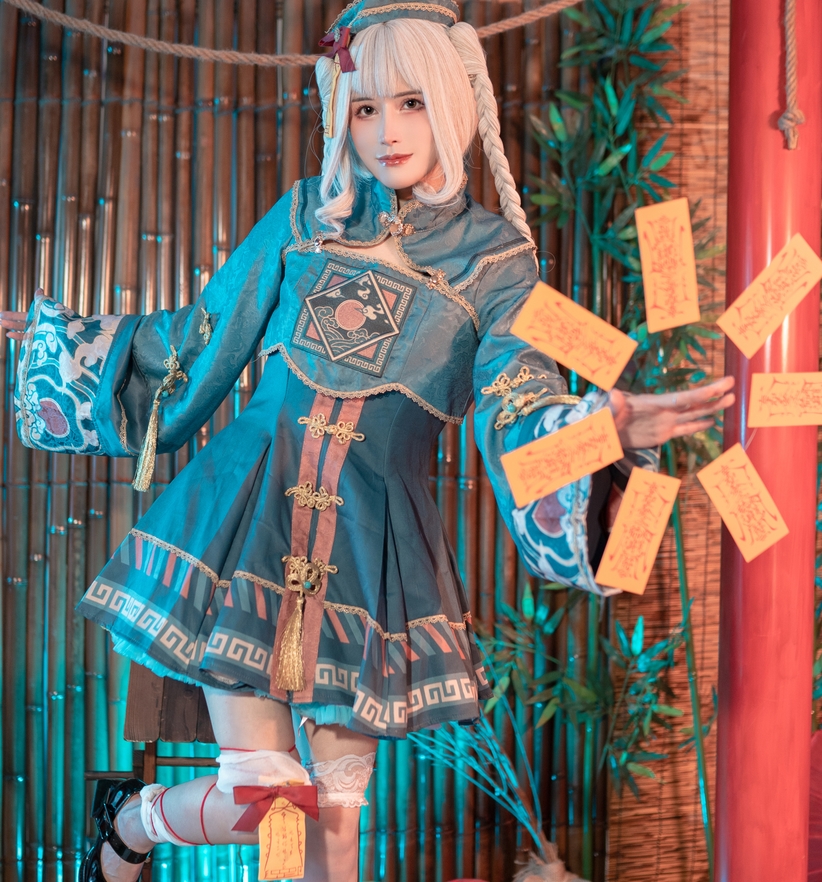 鹿八岁合集：56套作品，71.8g尺度作品，黑暗护士惊艳亮相