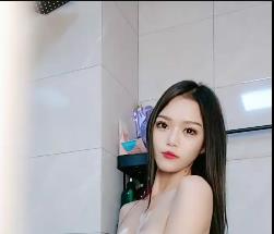 浴室自拍大长腿美女爆弄视频1:24，颜值身材鲍鲍毛毛声音诱人