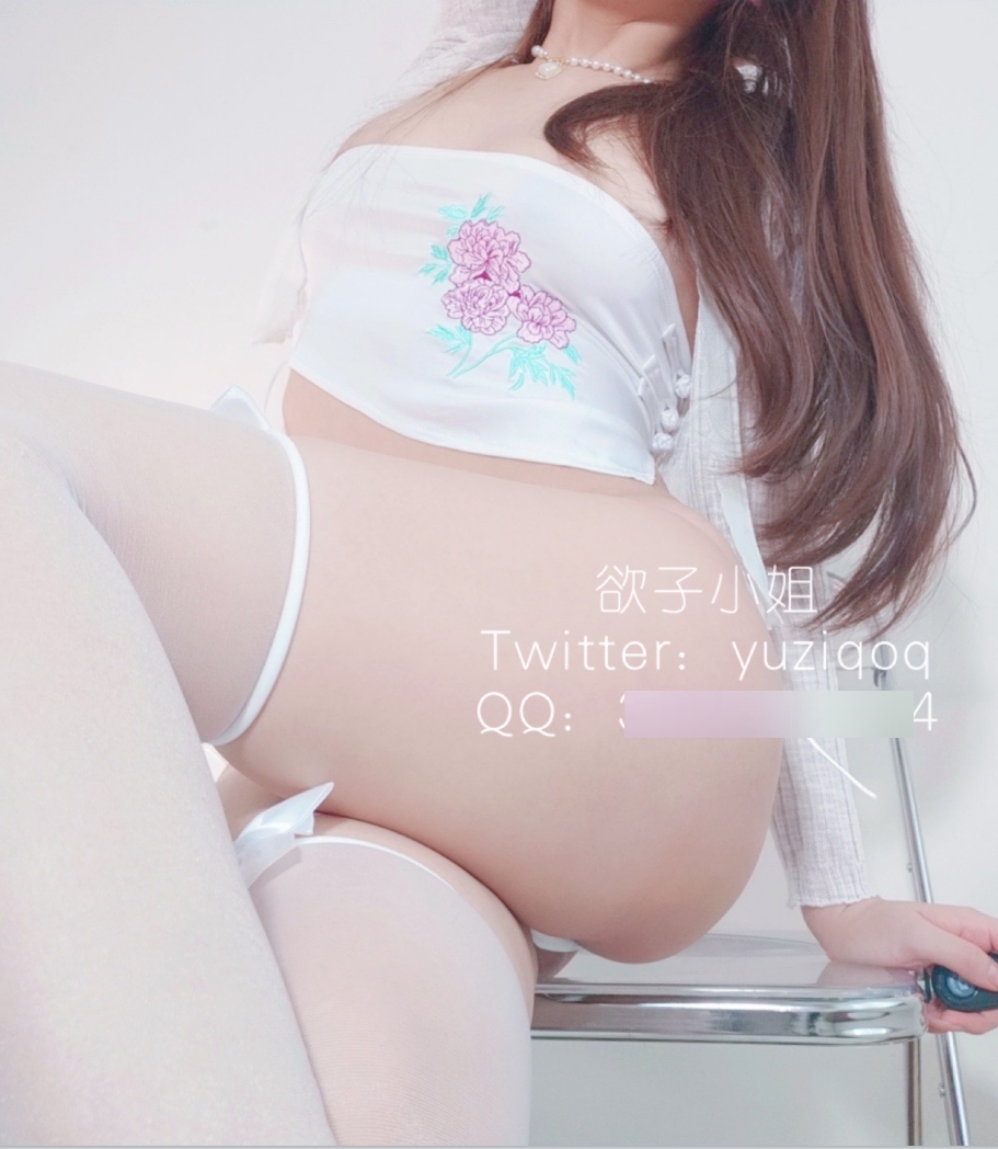 小蔡头喵喵喵视频合集：125.5克，508个视频，黑丝毛衣格子裙，值得收藏！