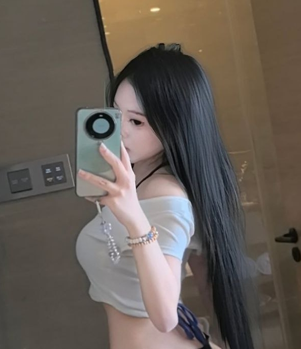 推特网热门武汉情侣黄银交派对视频，56v6g舞蹈惊艳收藏量飙升