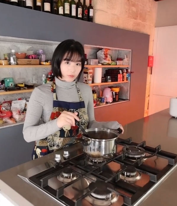 “香蕉妹Obokozu505g合集：25v视频收录，精彩多样，百度新增，不容错过！”