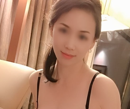 神秘视频大揭秘！绿帽妻子米奇宝宝70v52.8g，百度ED2K双收藏，微信一对一交流！