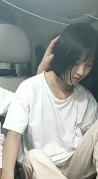 樱子七七闺蜜直播49.2g老资源合集，百度ED2K轻松收藏