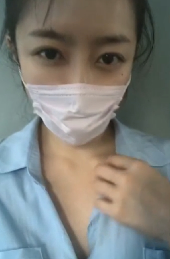 ```markdown#高铁展示9v2.7g合集在高铁展示的视频合集中，一个神秘的主角以9v和2.7g的轻盈姿态闪亮登场。这位主角在每个视频中展示着令人惊叹的技艺，仿佛舞动着高铁般的速度和轻盈。现在赔多少自己也不知道，暗签舞帝公会一事终于真相大白。视频中，主角的外貌如同一位舞者般优雅，身姿挺拔，眼神坚定。他的动作流畅而精准，每一步都带着高铁般的速度和稳定性。观众仿佛能感受到他身上散发出的能量和自信