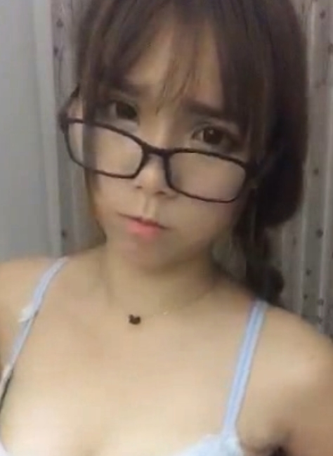 魅力大鹿鹿：34D合集14.2g，视频精彩收藏