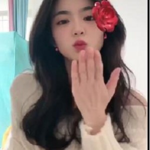 气质美女抖音面基大叔最新合集1V575M，自拍曝光，时长5分