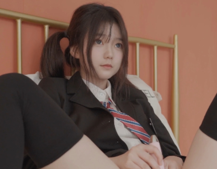 转载百度云紧急企划内部定制合集2V4.99G，双重压缩资源不稳