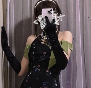 新星网红小青茗优质新作八重神子COS全诱惑NV+1.1G，百度盘分享