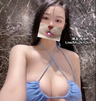 微密圈网红健身女神左公子2888VIP付费私拍1V，高清独家