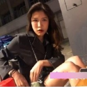 小蓝视频火爆合集久妖最新发布50V30G，尺度大胆，颜值在线