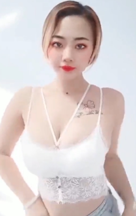 快手刘貂蝉定制福利私拍合集127部65G