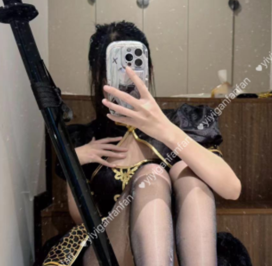 某依宝放飞自我38部热舞私拍1.17G合集