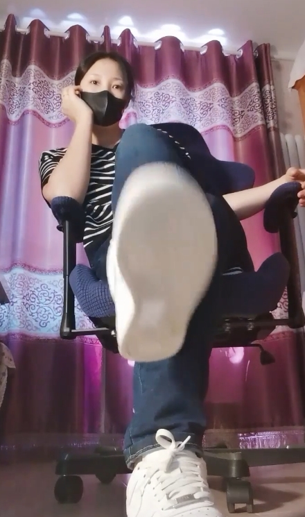 百度ED2K桃仙小妖精情景骚剧合集10.3g媚态撩人