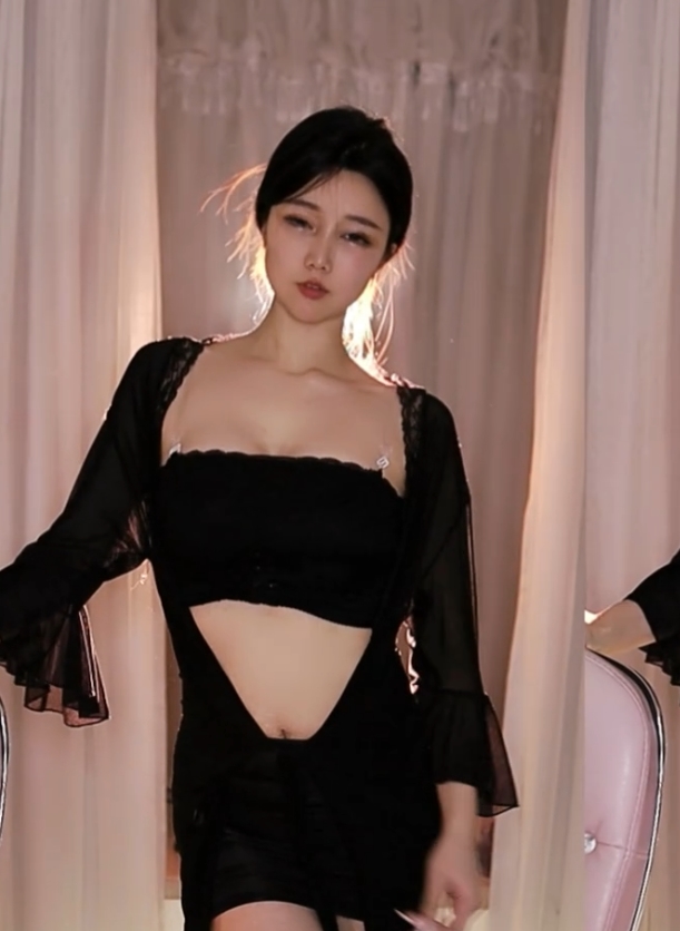 毒毒呢CC主播热舞合集21部4G超火辣