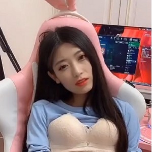 火辣月月大小姐视频合集165MB33部斗鱼