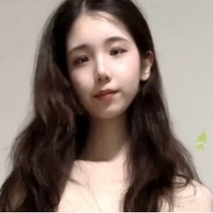 Pudding果冻小姐推特9v222m真实