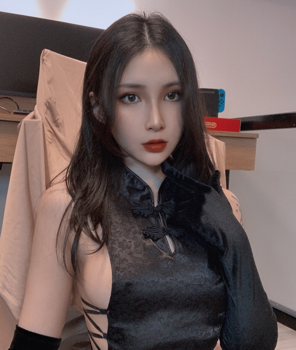 vams子作品合集推特2V7.08G超诱惑