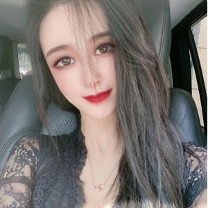 魅惑网络真实空姐蔓CC私拍合集31部1.86G