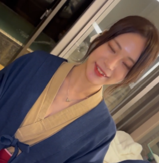 网络高清Ycancan日本福利姬优质多人互动合集19V10.2G太精致