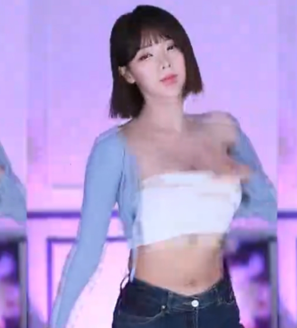 推特元英蜜桃臀热舞合集62V23.7G极致诱惑